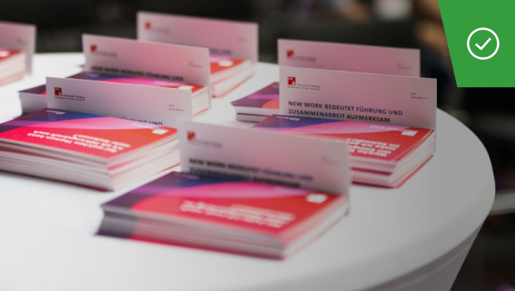 University of Hamburg postcards with colorful motifs