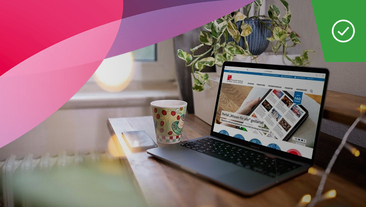 Homeoffice workspace with laptop